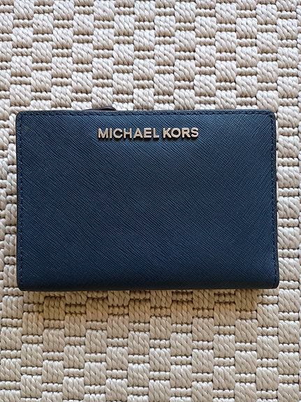 Michael Kors lompakko