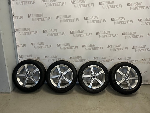 Kitkarengas-sarja Mercedes-Benz W177 A,B CLA, Sis.ALV, Rahoitus alkaen 19,90€/kk
