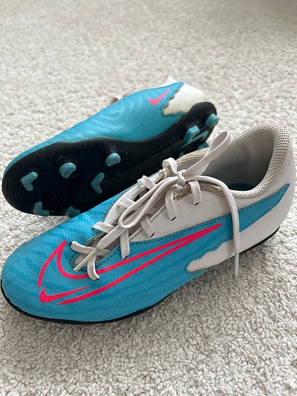 Nike phantom