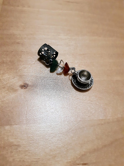 Ear cuff korvakoru