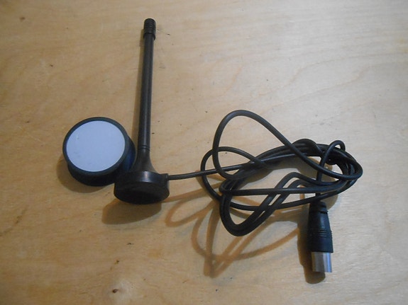 Auto/Vene antenni. Imukupilla ja magneetila.