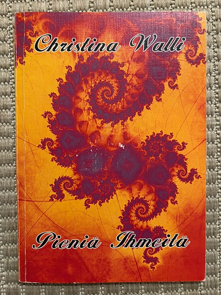 Pieniä ihmeitä. Christina Walli