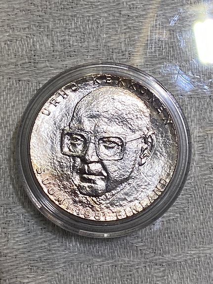 Suomi 1981 Urho Kekkonen presidenttinä 25 v.