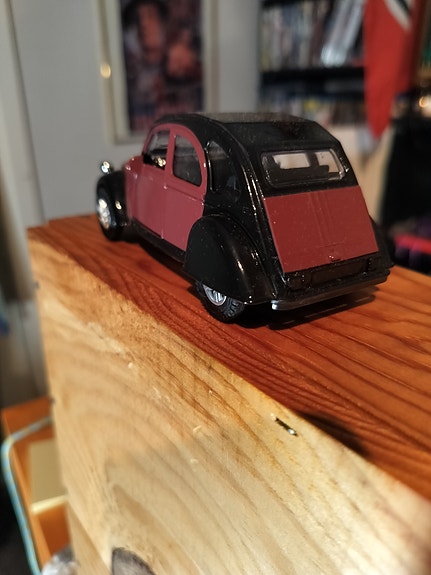 Product image 3 of 6