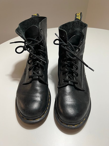 Dr. Martens 1460 Pascal
