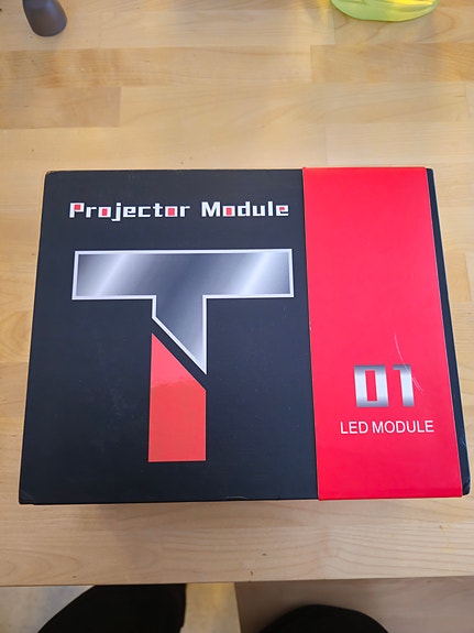 sinoly bi-Led projectorit