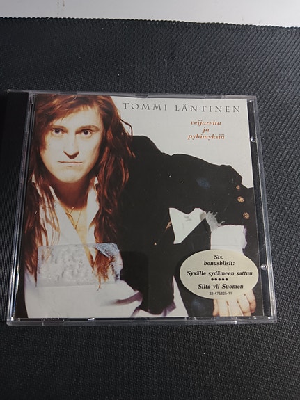 Tommi Läntinen Veijareita ja pyhimyksiä cd
