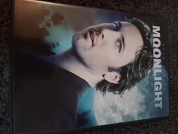 Moonlight koko sarja dvd