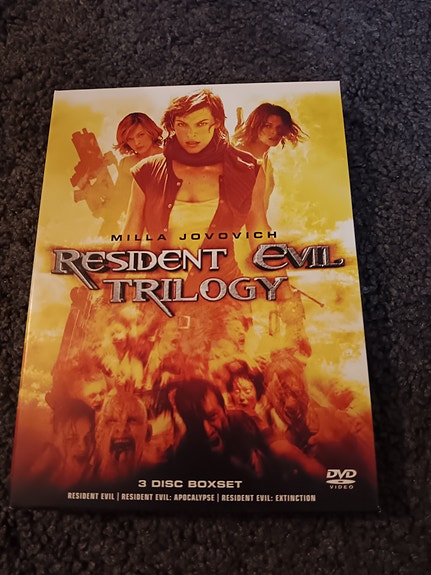 Resident evil trilogy dvd