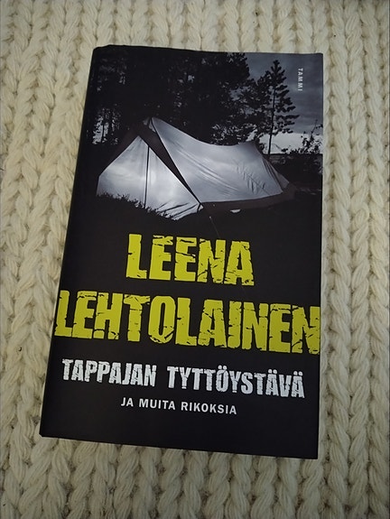 Leena Lehtolainen kirja