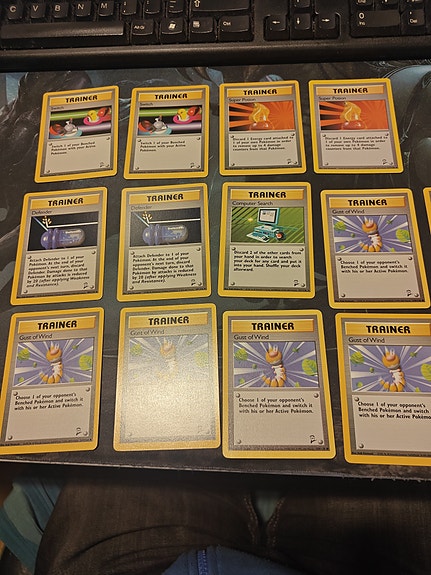 Pokemon Base set 2 Trainer kortit. NM