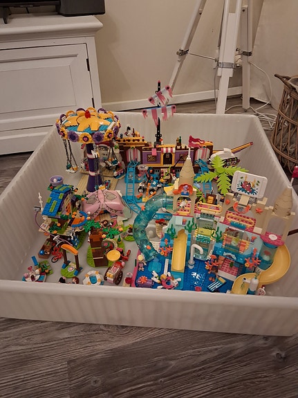 Lego friends