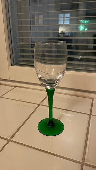 Nuutajärvi Traviata -viinilasi