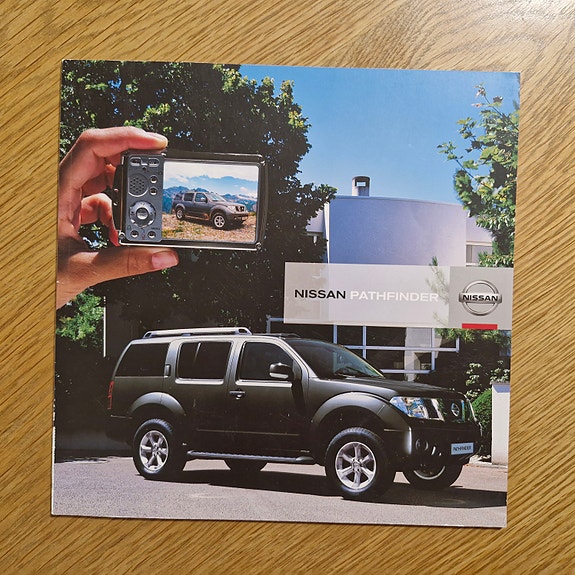 Nissan Pathfinder -esite 2008 (Virosta)