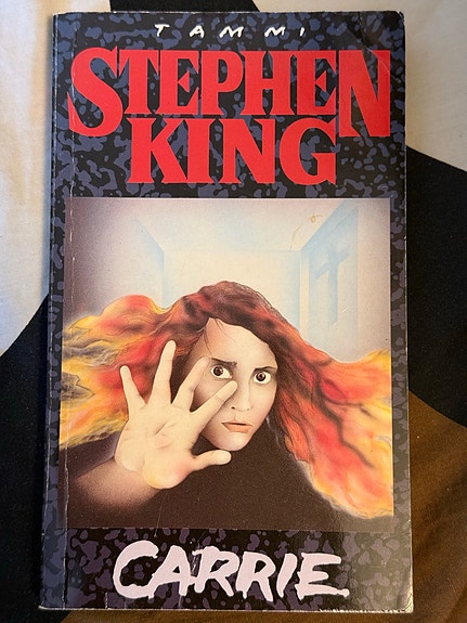 Stephen King - Carrie