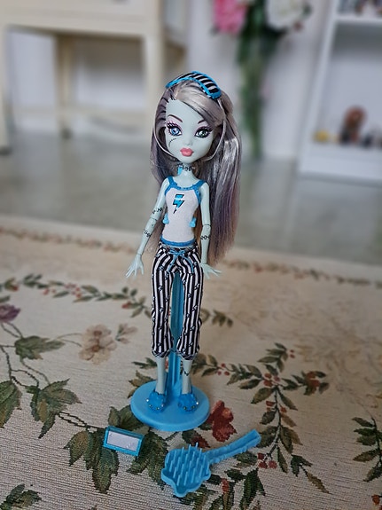 Frankie Stein Monster High nukke
