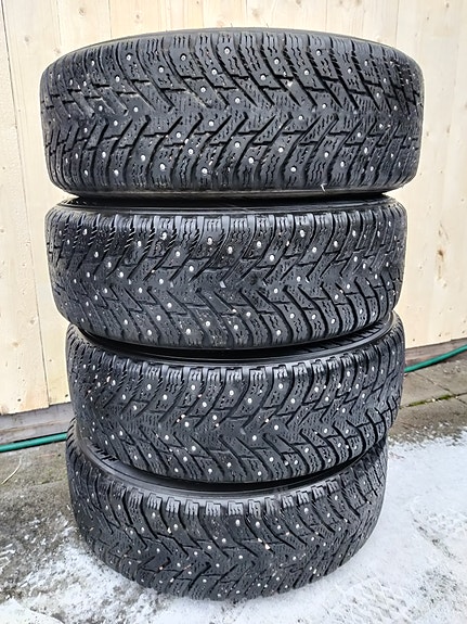 5x100 Subaru 185/65-15 nastarenkaat