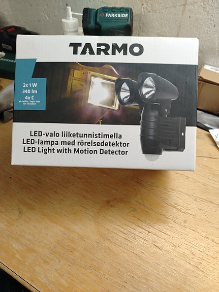 Led-valo liiketunnistimella