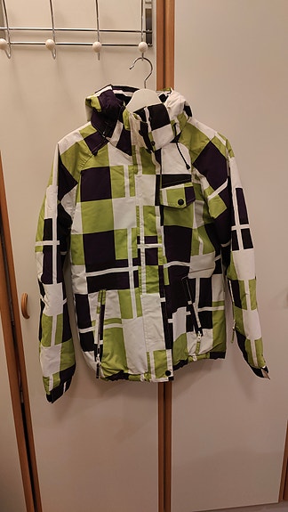 BOY-COT Boardwear laskettelutakki koko 36