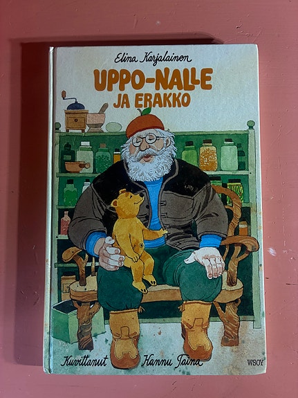 Uppo-Nalle ja erakko kirja Elina Karjalainen