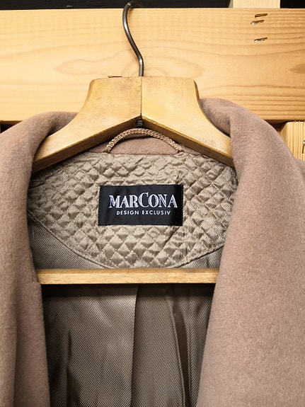 Marcona Design Exclusiv Beige Villakangastakki Naisten 42
