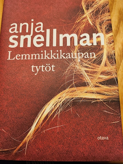 Anja Snellman Lemmikkikaupan tytöt Kirja