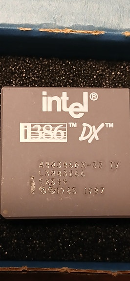 Intel i386 DX 33 Mhz
