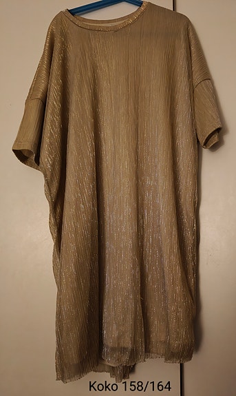 Kultainen mekko koko 158/164