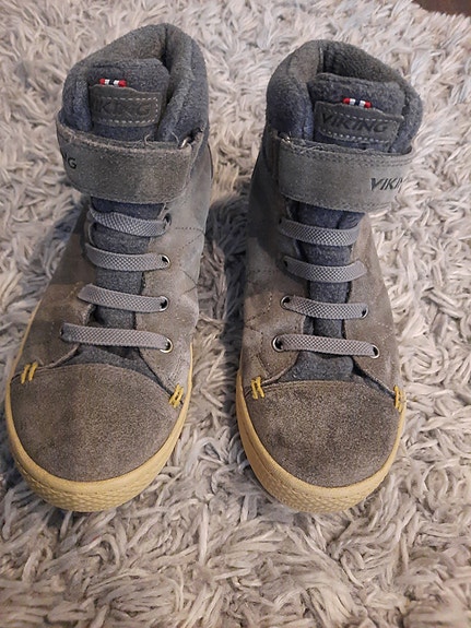 Viking goretex talvikengät koko 34