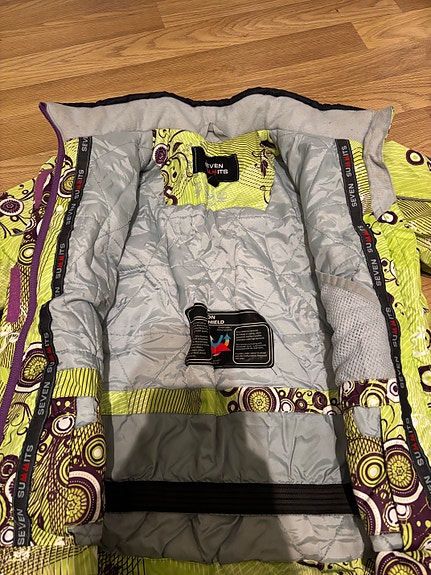 Product image 6 of 7