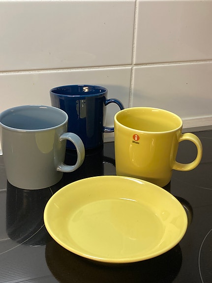Iittala ja Arabia Finland Teema muki 0,3 l ja 1 lautanen halk. 14 cm  UUSI