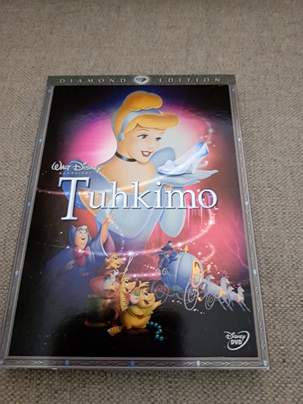 Walt Disney Tuhkimo dvd