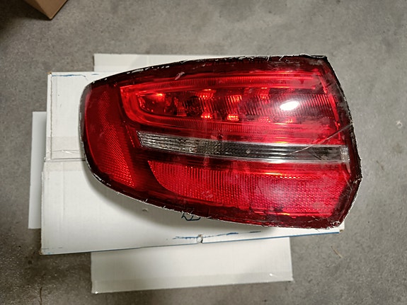 Audi A3 sportback 8P led takavalo vasen
