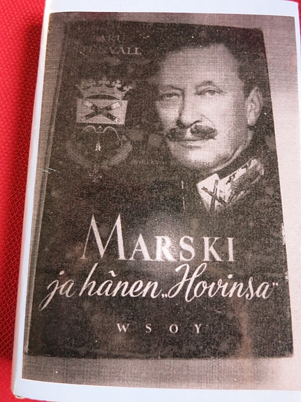Marski ja hänen hovinsa, Taru Stenvall