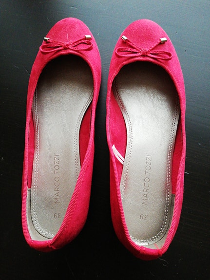 Punaiset ballerinat 39