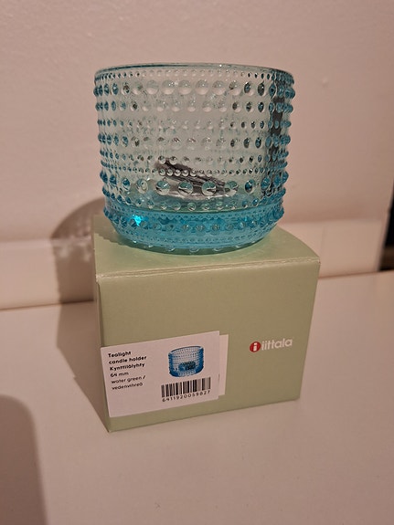 Vedenvihreä kastehelmi kynttilälyhty