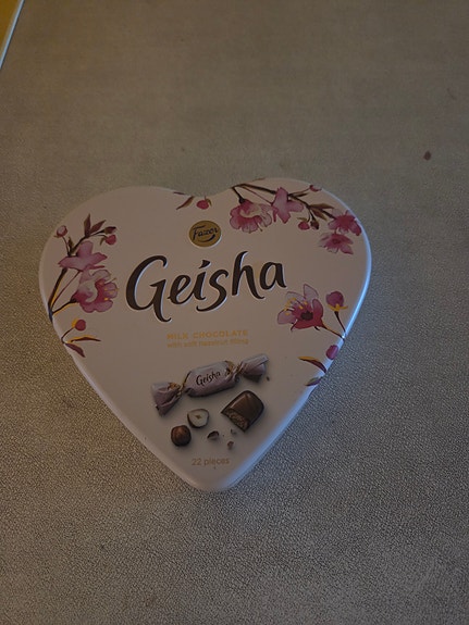 Geisha suklaarasia