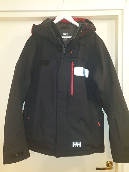 Uusi! Miesten Helly Hansen talvitakki ja haalarihousu