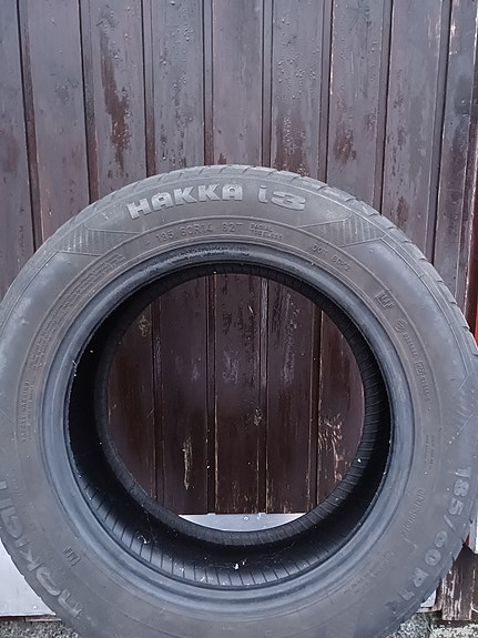 1 kappale. Nokian Hakka i3 kesärengas 185/60/14