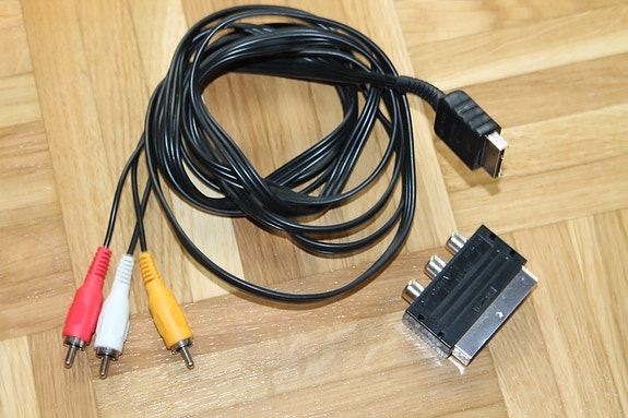 PS1 PS2 PS3 Playstation 1 2 & 3 kuvajohto pelikonsoli kuvakaapeli AV-kaapeli