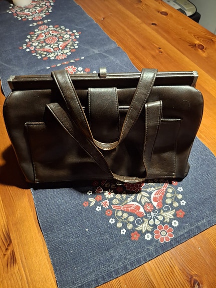 Vintage käsilaukku