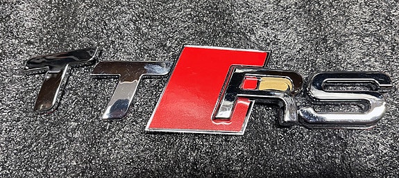 Audi TT RS merkki uusi