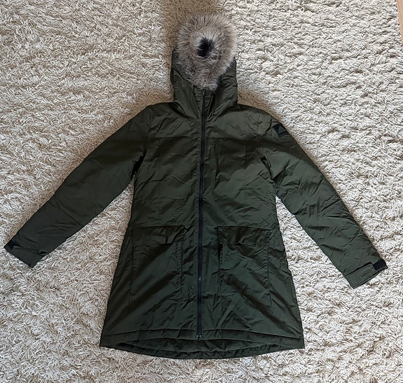 Adidas toppatakki, koko M