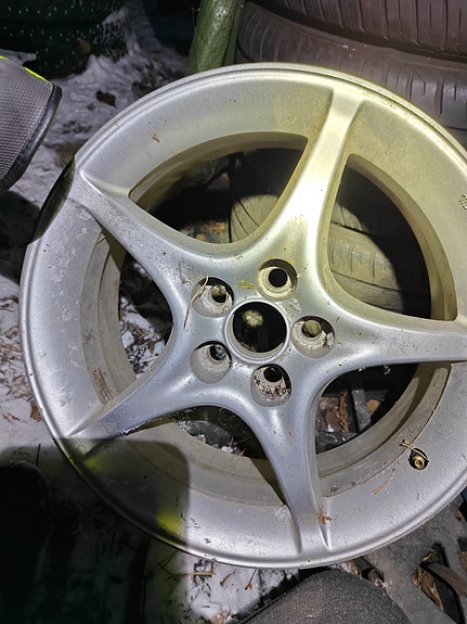 Toyota alkuperäinen 16" vanne