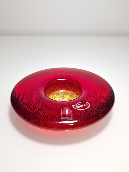 IITTALA NAPPI PUNAINEN " Vaasan " tuikku