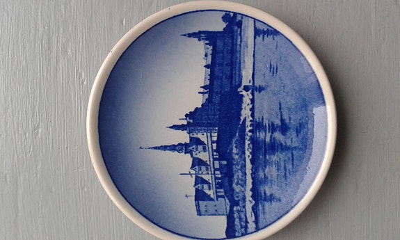 Royal Copenhagen seinälautanen