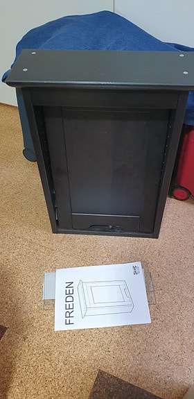 Freden kaappi musta ikea