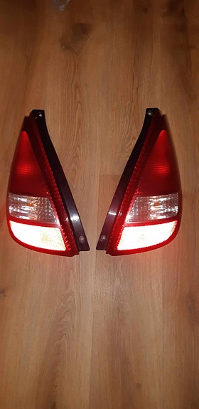 Suzuki Liana takavalot 2kpl