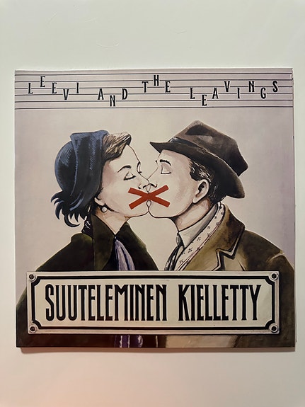 Leevi & the Leavings Suuteleminen kielletty Yellow
