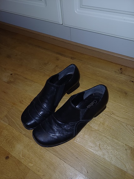 Gaborin nahkaiset kävelykengät